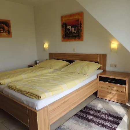 Haus-Suedblick-Wohnung-6 Hébergement de vacances *