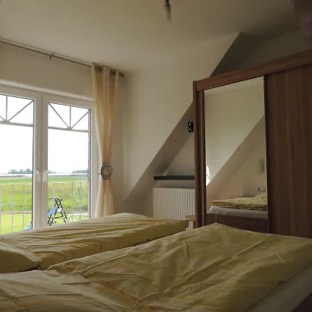 Haus-Suedblick-Wohnung-6 Hébergement de vacances *